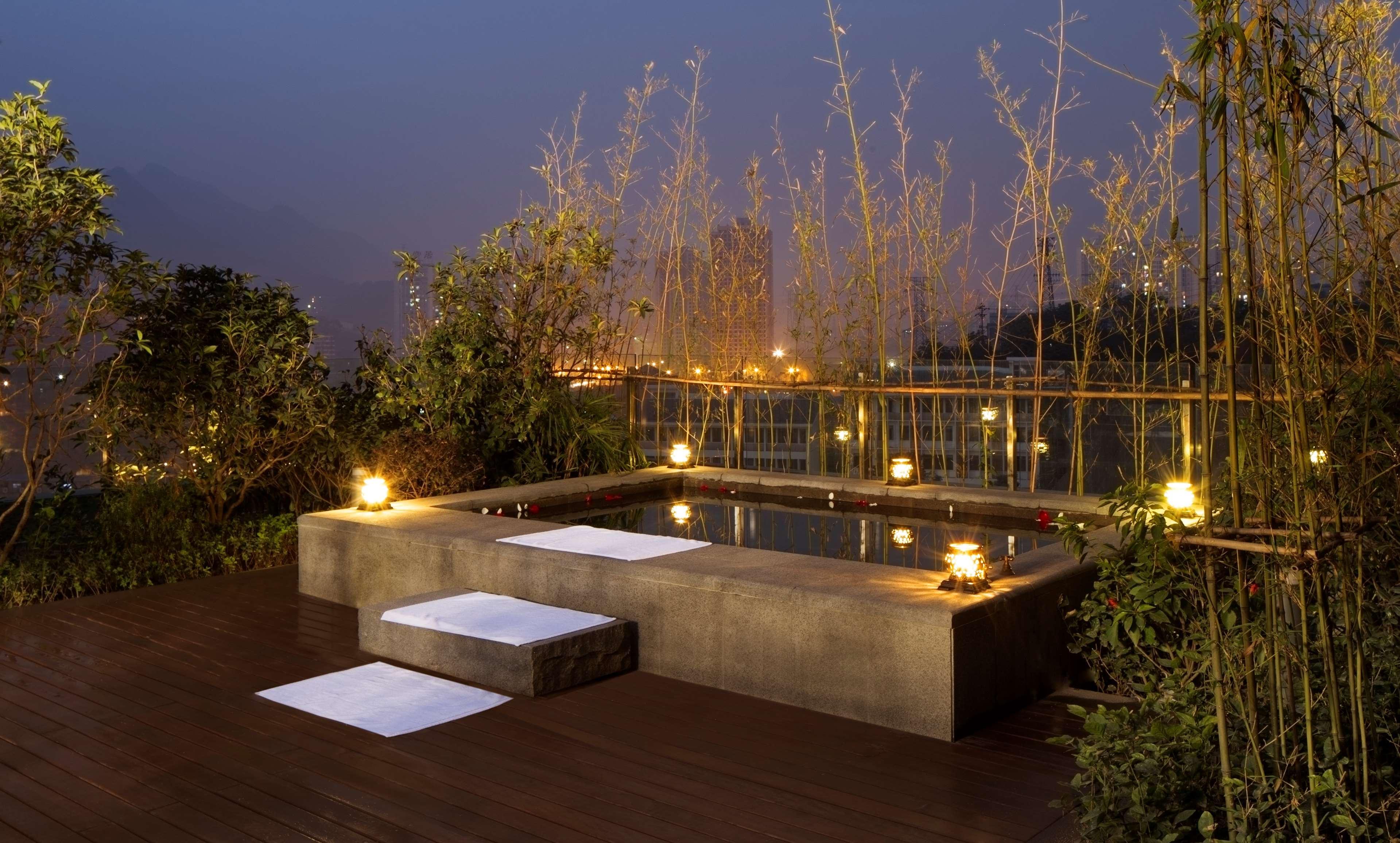Chongqing Ronghui Grand Hotel Exterior foto